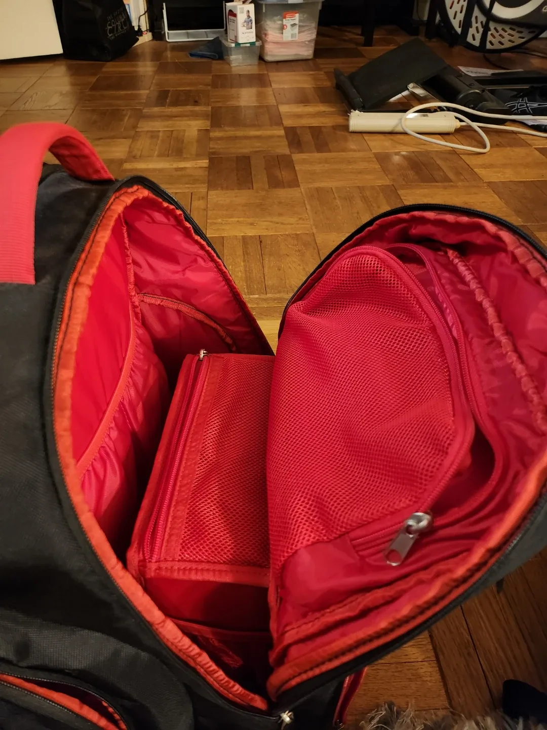 6 Pack Fitness Expedition Laptop Backpack Black/Red image indicator(3)