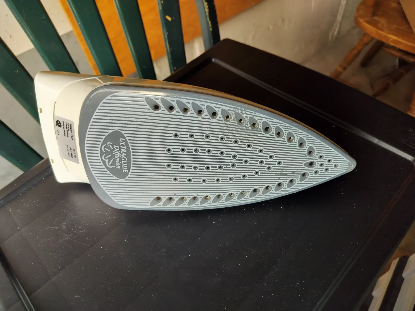 T-Fal Ultraglide Diffusion Iron image indicator(2)