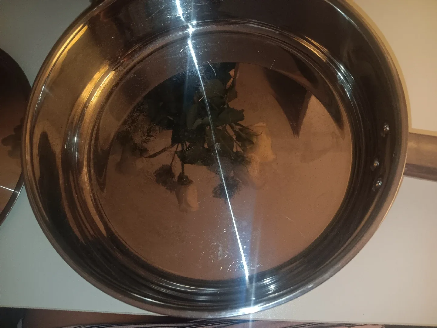 IKEA 9" Stainless Steel Pot image indicator(6)