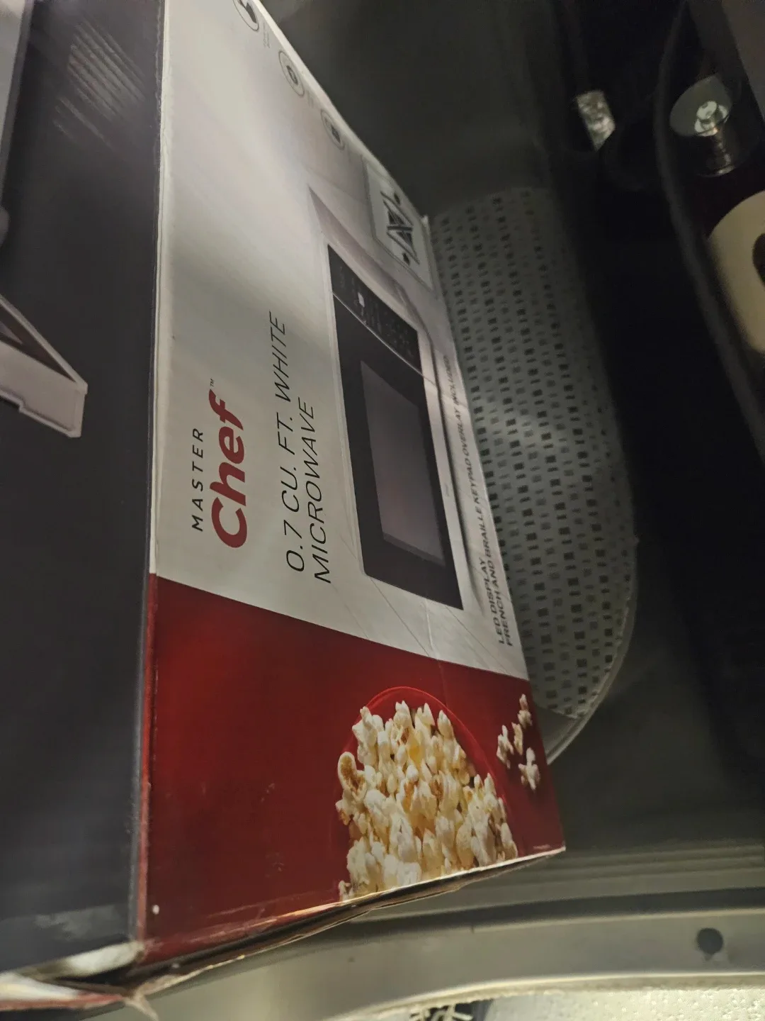 Master Chef 0.7 cu. ft. White Microwave -  in Box! image indicator(5)