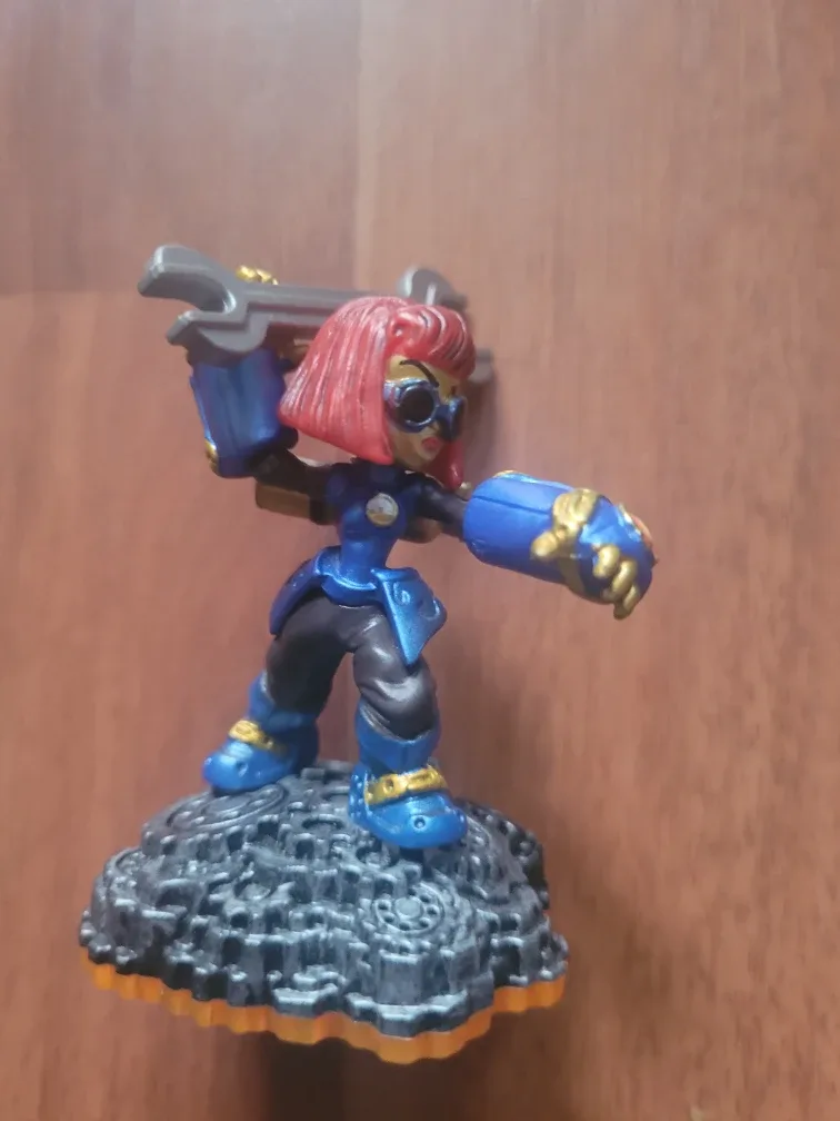 Skylanders Figures Lot of 6 Bundle 1 image indicator(6)