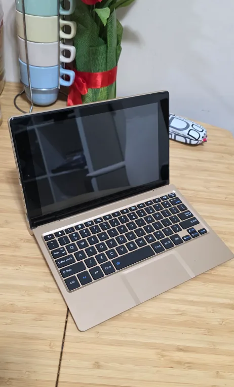 Compaq 2-in-1 Tablet/Laptop image indicator(2)