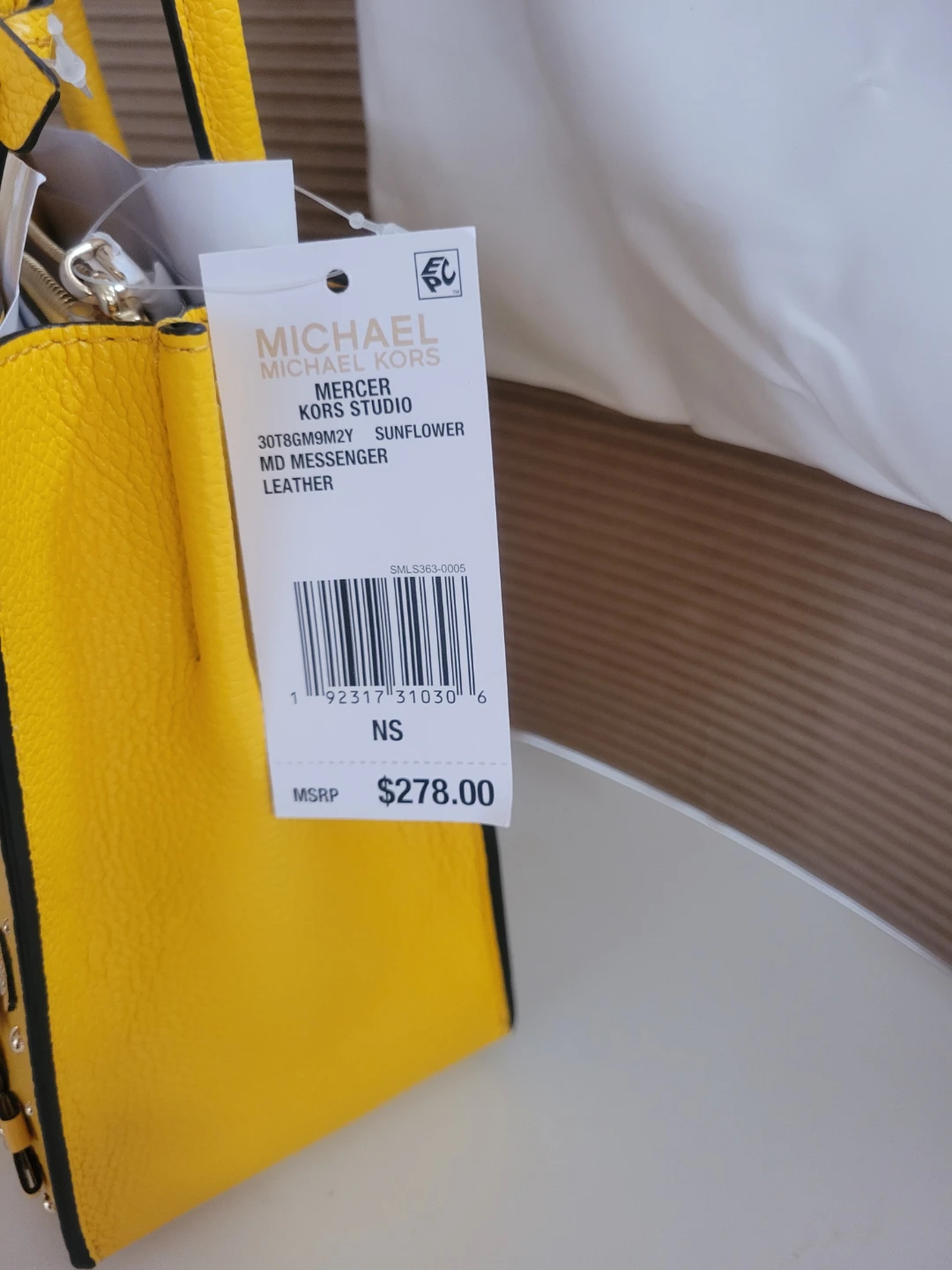 Michael Kors Mercer Kors Studio Sunflower MD Messenger - photo 3