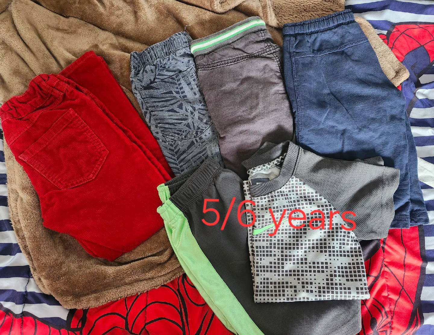 Kids Clothes Bundle - Various Brands, Size 5/6 & 6/7 image indicator(3)