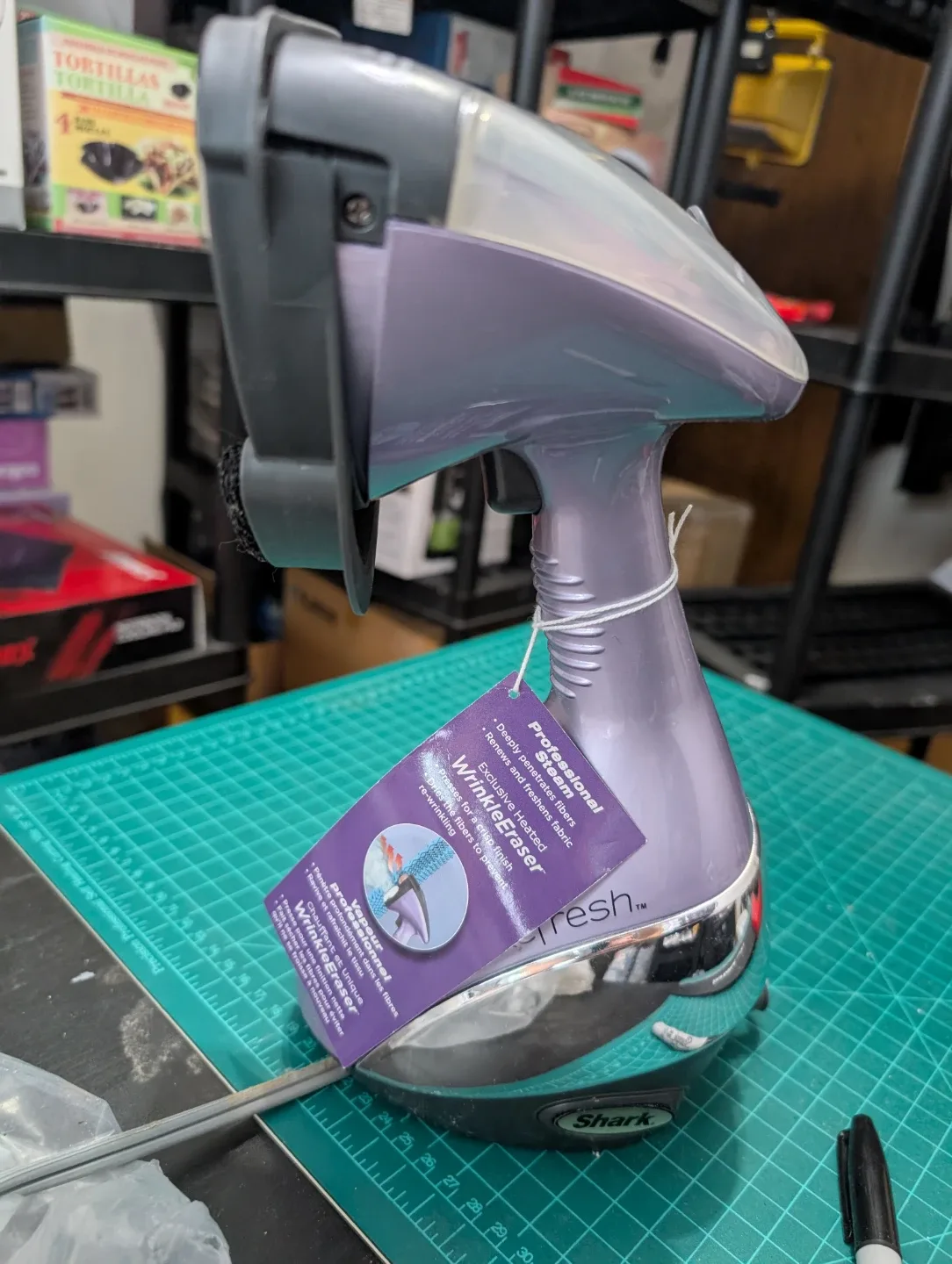 Shark Press & Refresh Garment Steamer thumbnail