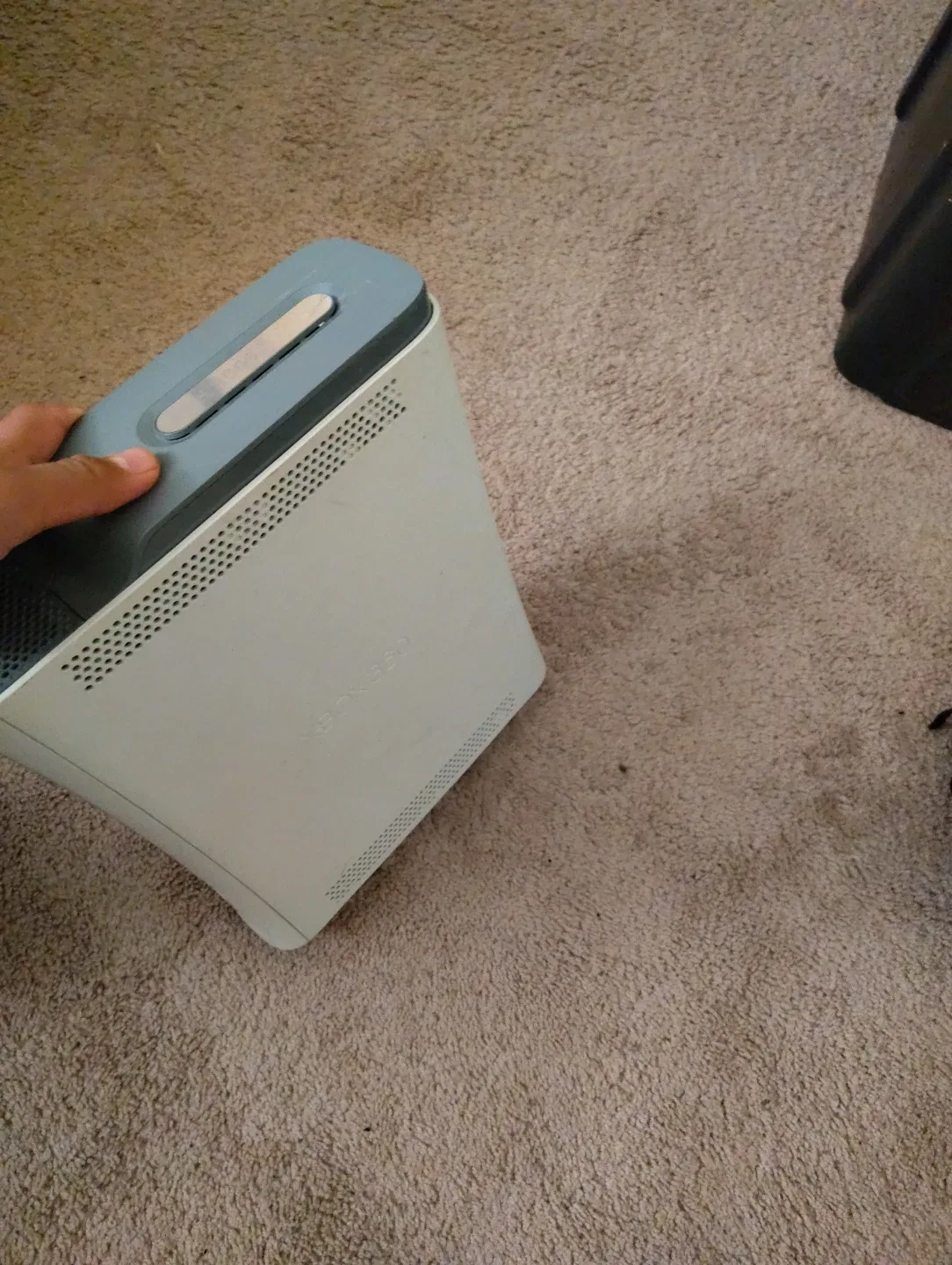 Xbox 360 with rrod image indicator(2)