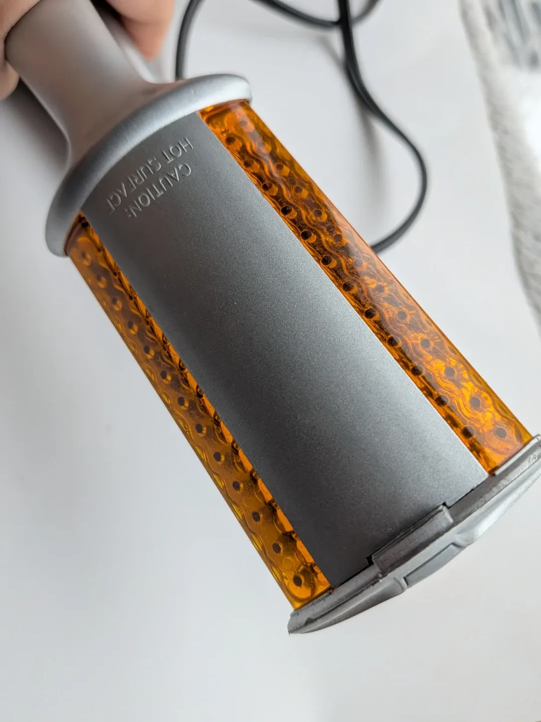 InStyler Rotating Hot Iron straightener & curling iron image indicator(7)