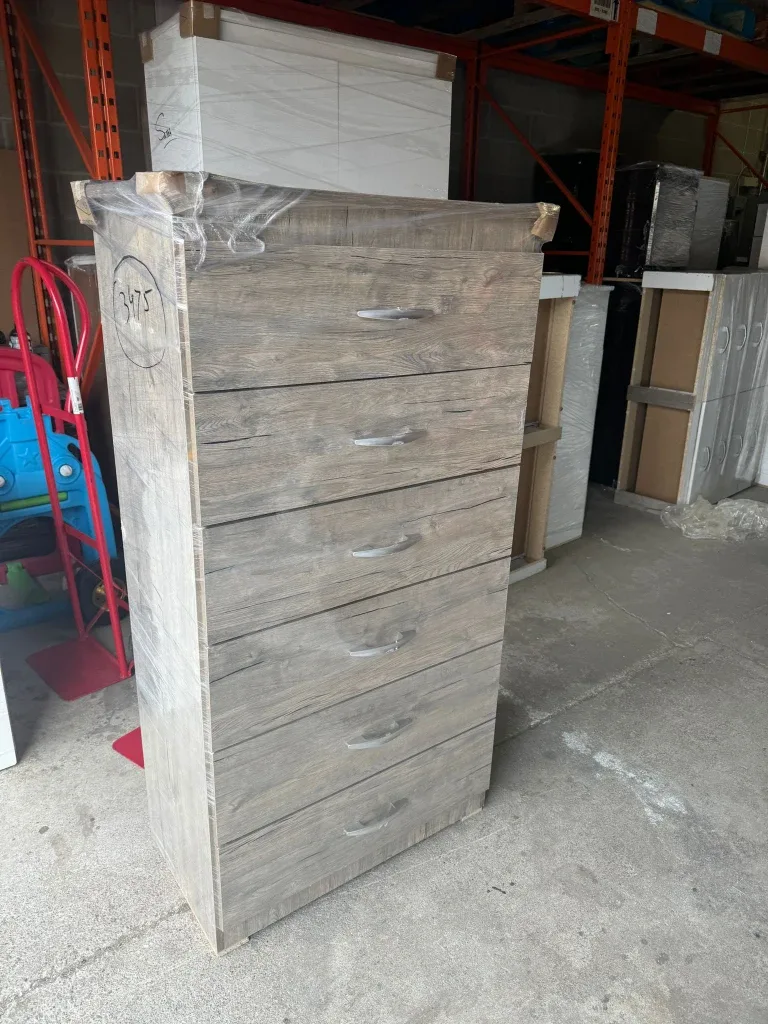 Natural Wood 6-Drawer Chest Dresser image indicator(4)