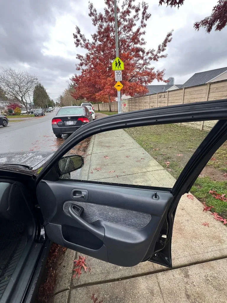 Acura El Black Sedan 1999 image indicator(3)