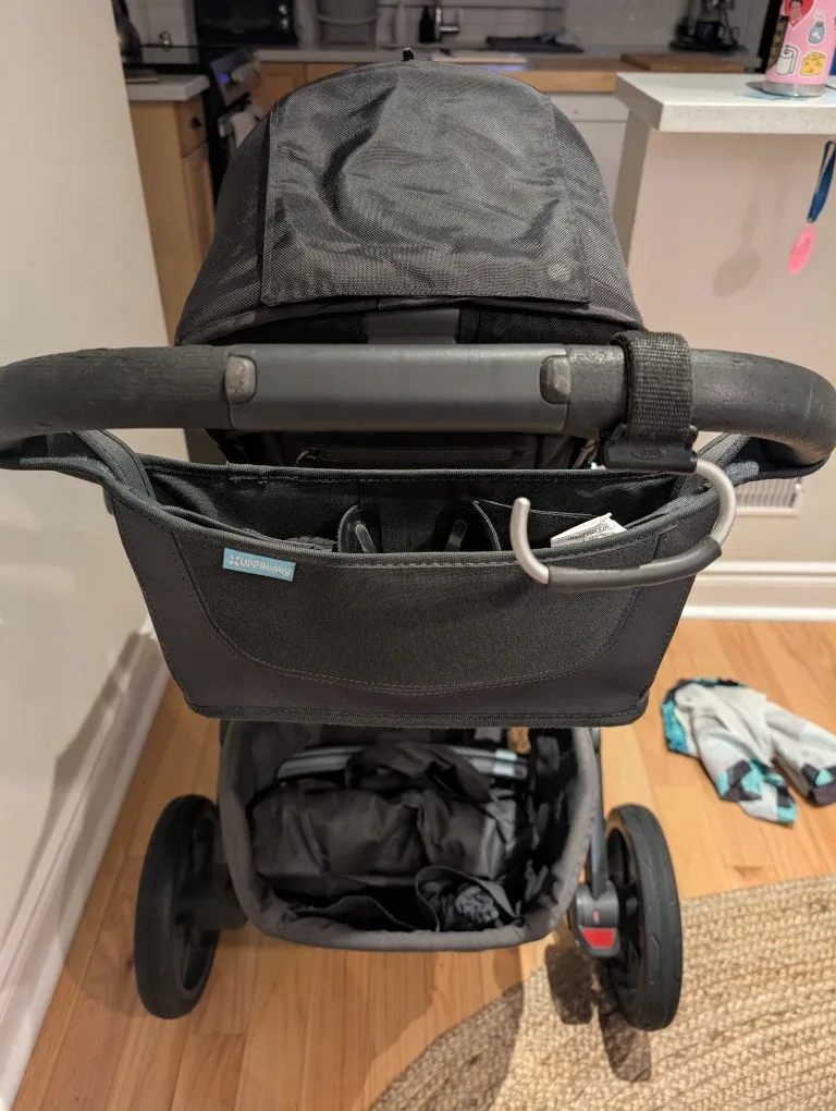 UPPAbaby Vista Stroller - Black image indicator(2)