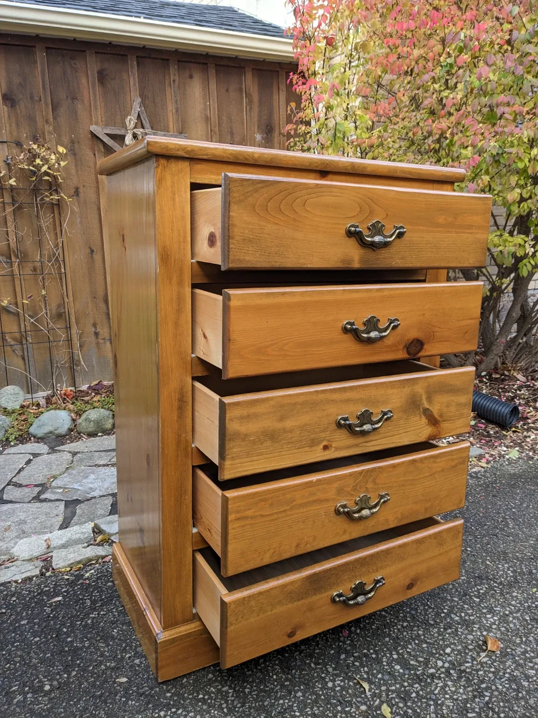 5 Drawer Tallboy Chest in Solid Pine image indicator(10)
