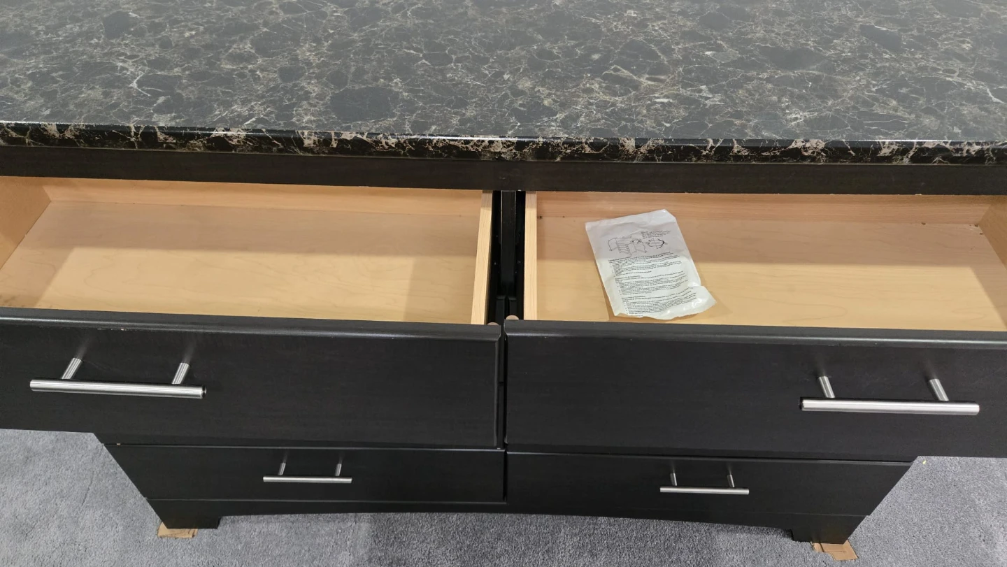 Black 8-Drawer Dresser - photo 4