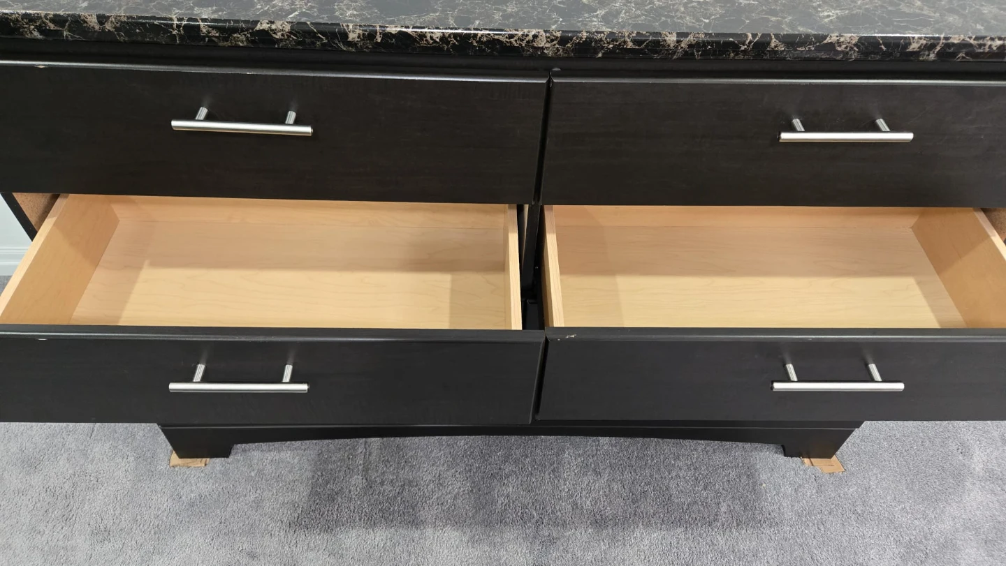Black 8-Drawer Dresser - photo 5