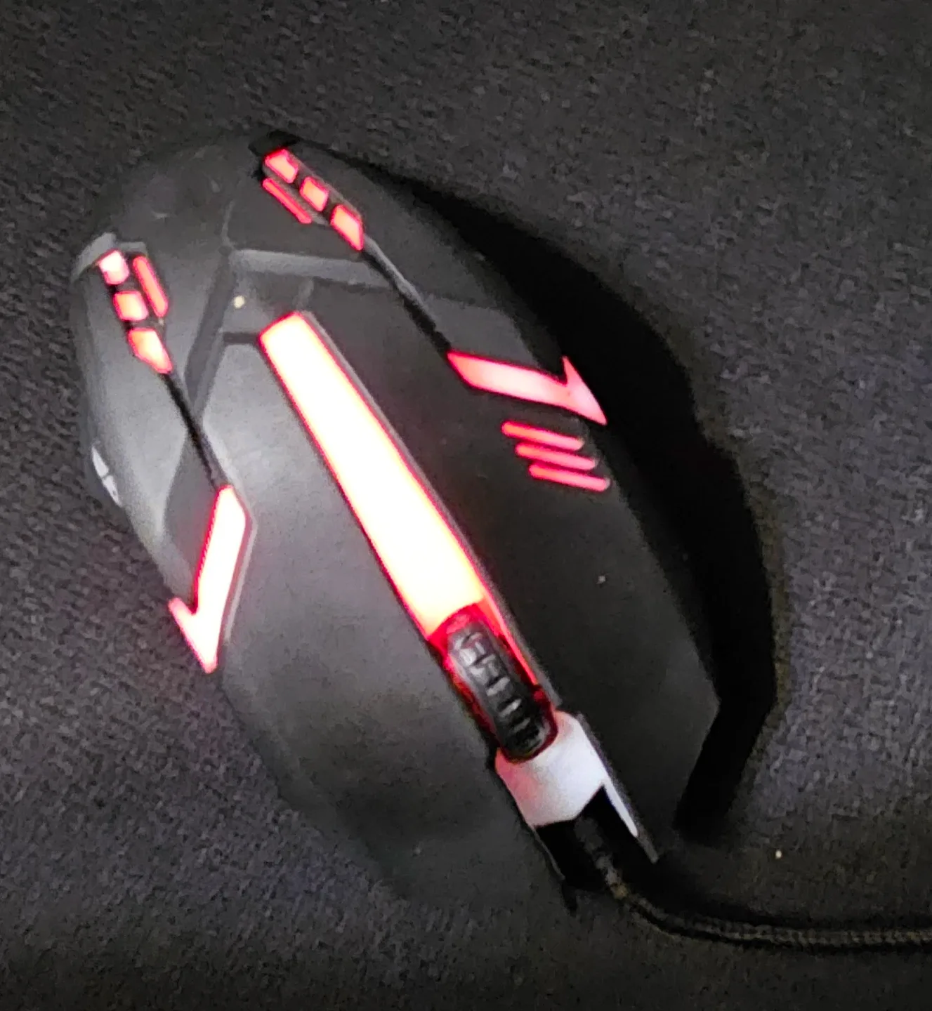 Gaming Mouse with LED Lights🥕 image indicator(4)