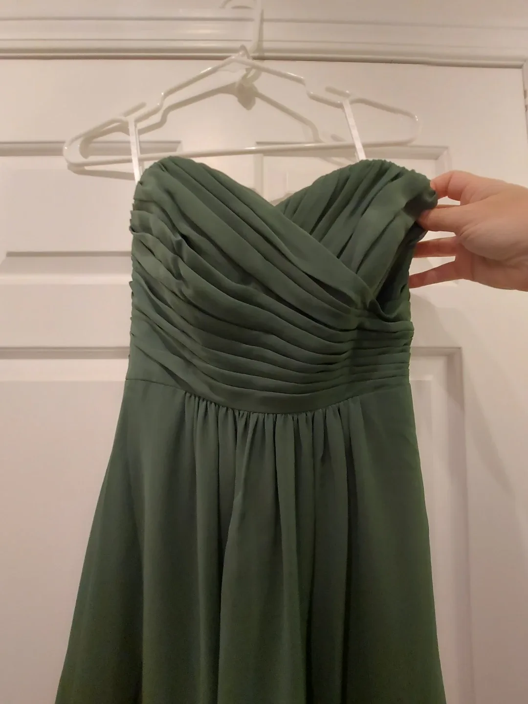 Emerald Green Dress Size 34 for Wedding, Prom or Christmas event image indicator(3)