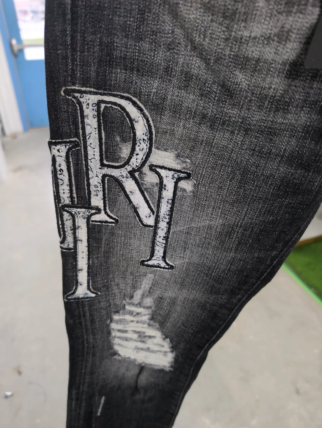 Amiri Distressed Black Jeans - photo 4