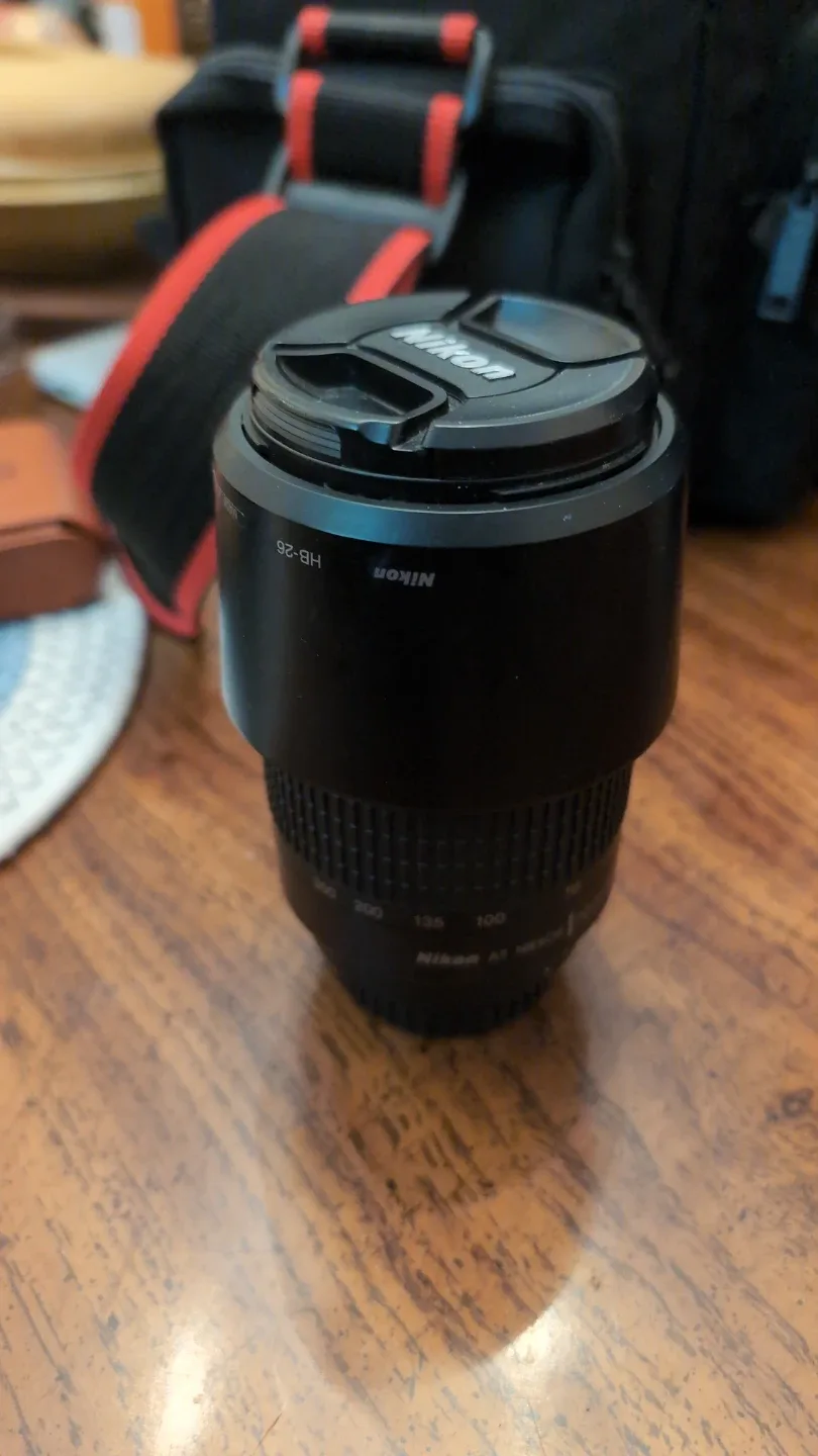 Nikon D3200 DSLR Camera package image indicator(2)