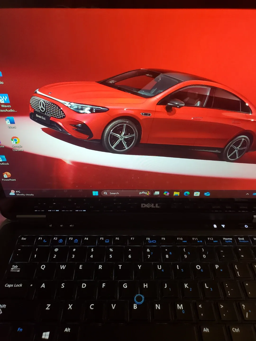 14inch touchscreen i5 windows 11pro Dell Latitude E7440 Laptop image indicator(10)