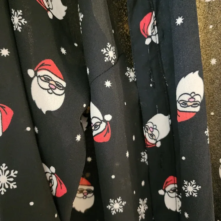 Christmas Santa Print Blouse - Size XL image indicator(2)