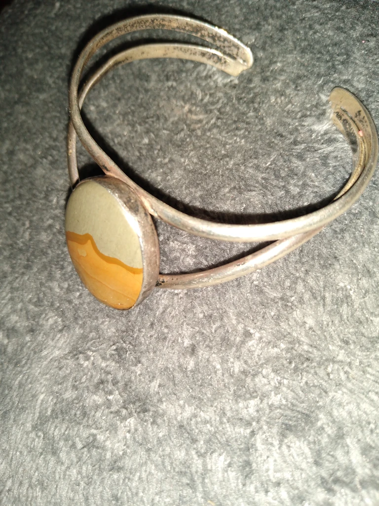 Vintage sterling silver cuff bracelet with large Stone - photo 2