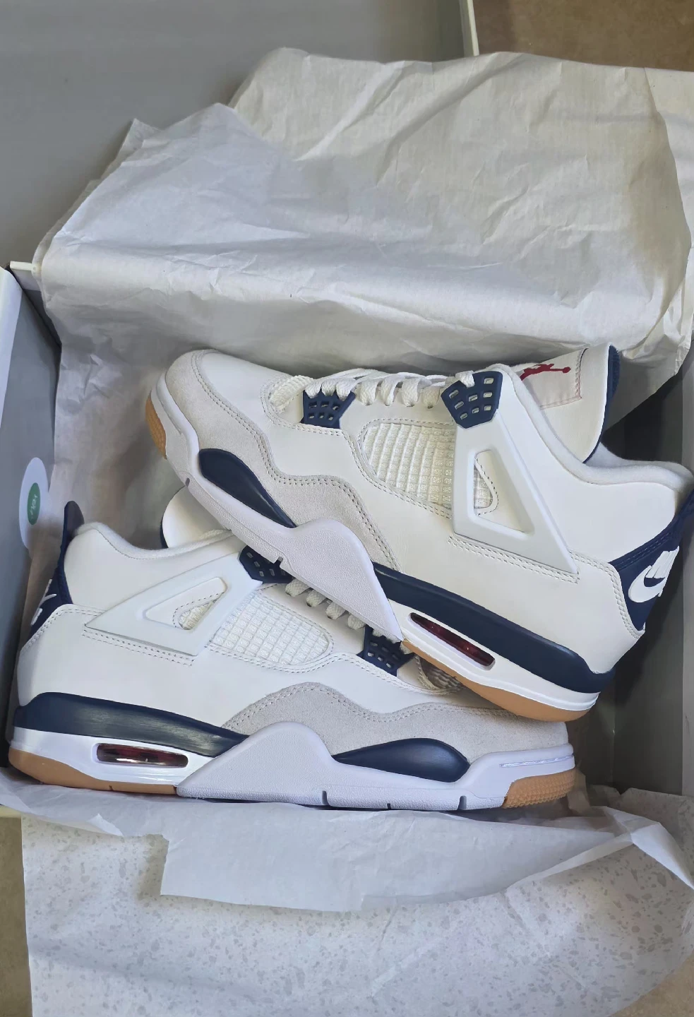 Nike SB Air Jordan 4 Retro Size 9