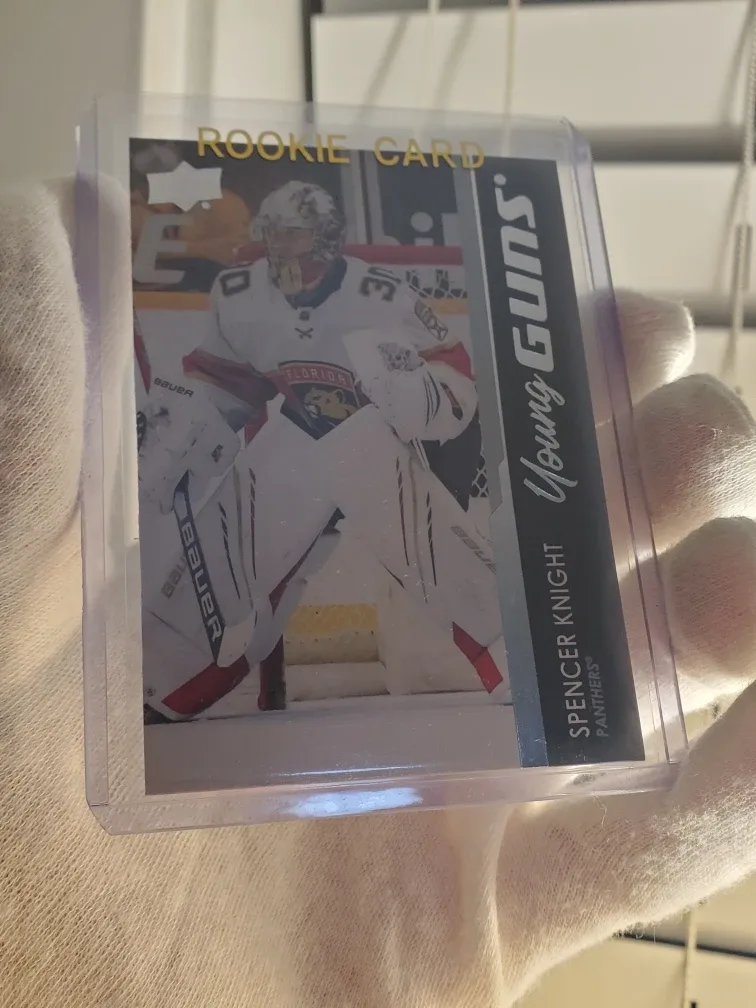 Spencer Knight Young Guns Rookie card image indicator(3)