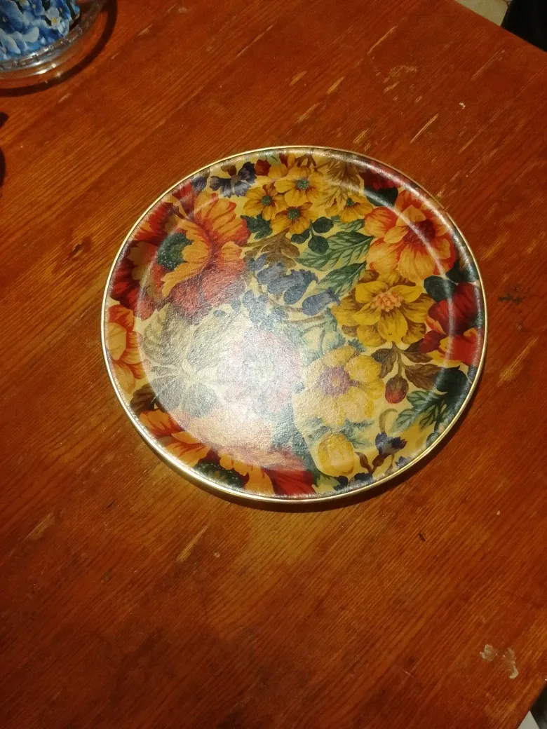 Floral Decorative Plate