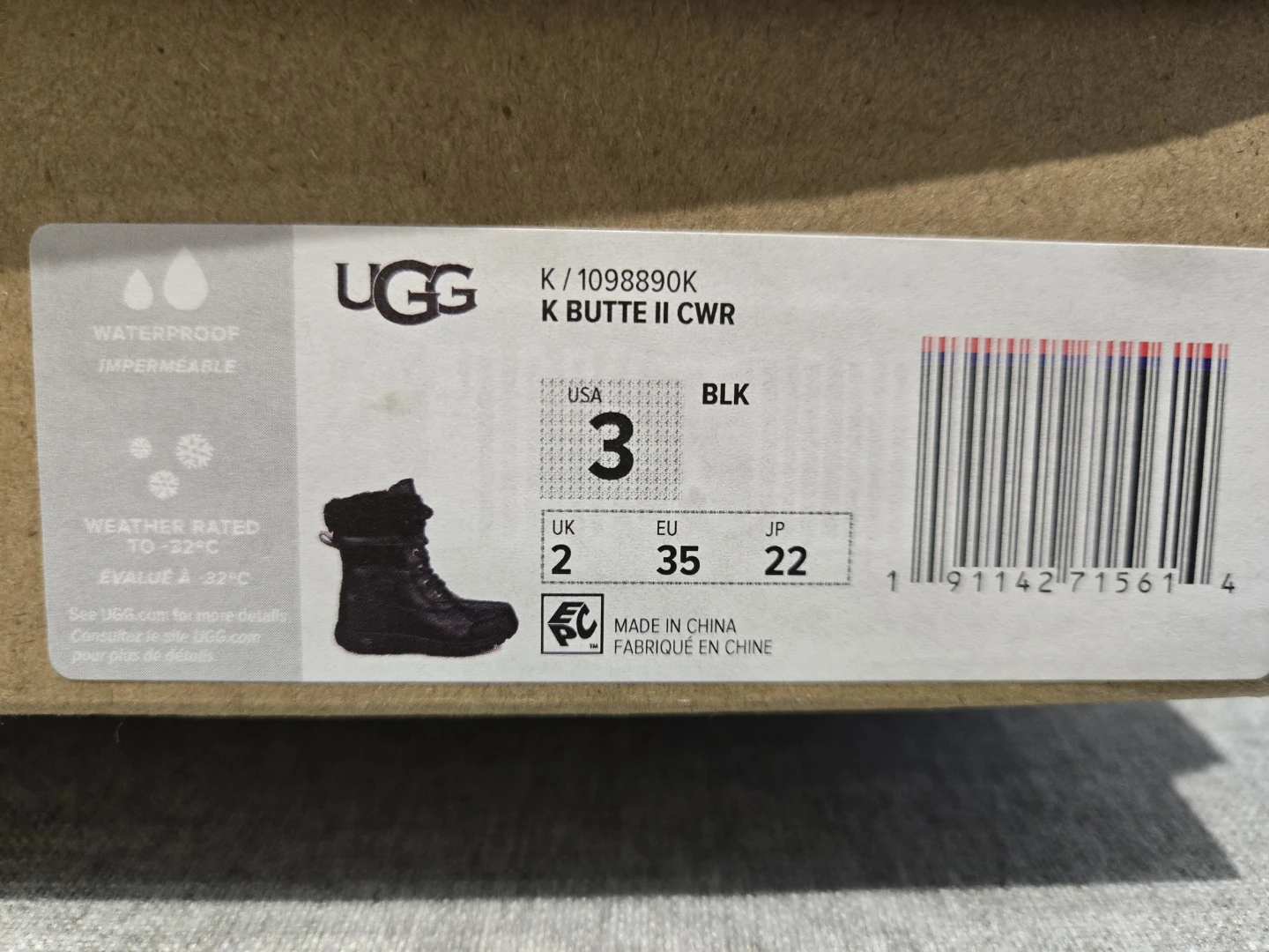 UGG K Butte II CWR Black Boots - Size 3 - photo 3
