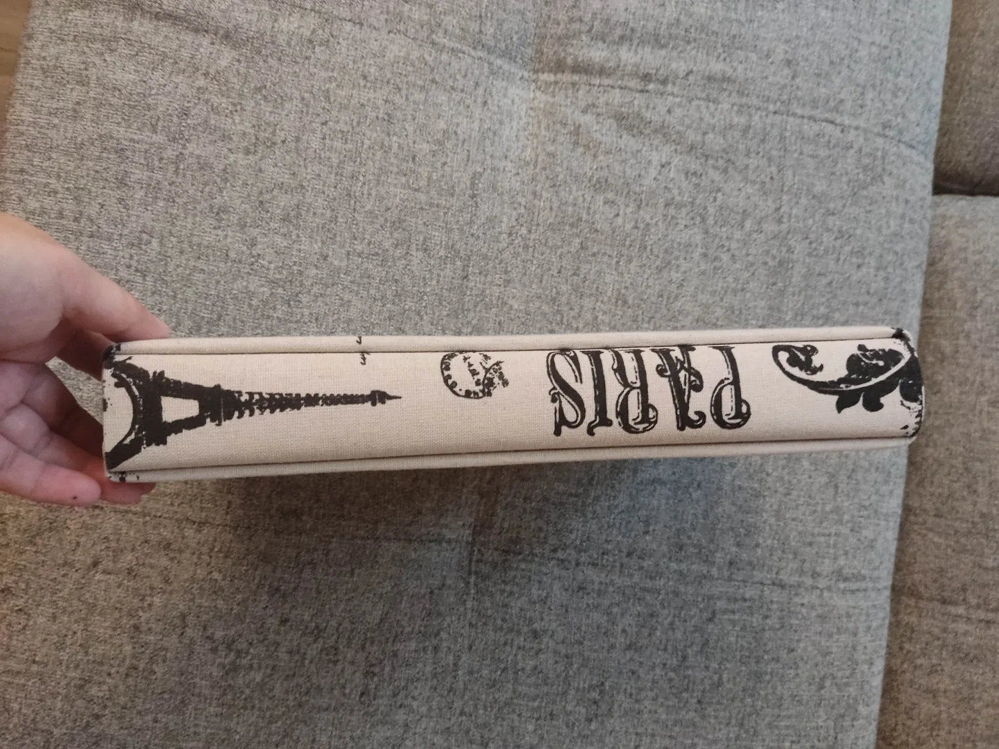 Paris canvas phot album image indicator(3)