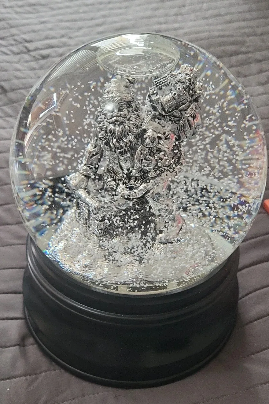 Christmas Decor Lot image indicator(6)