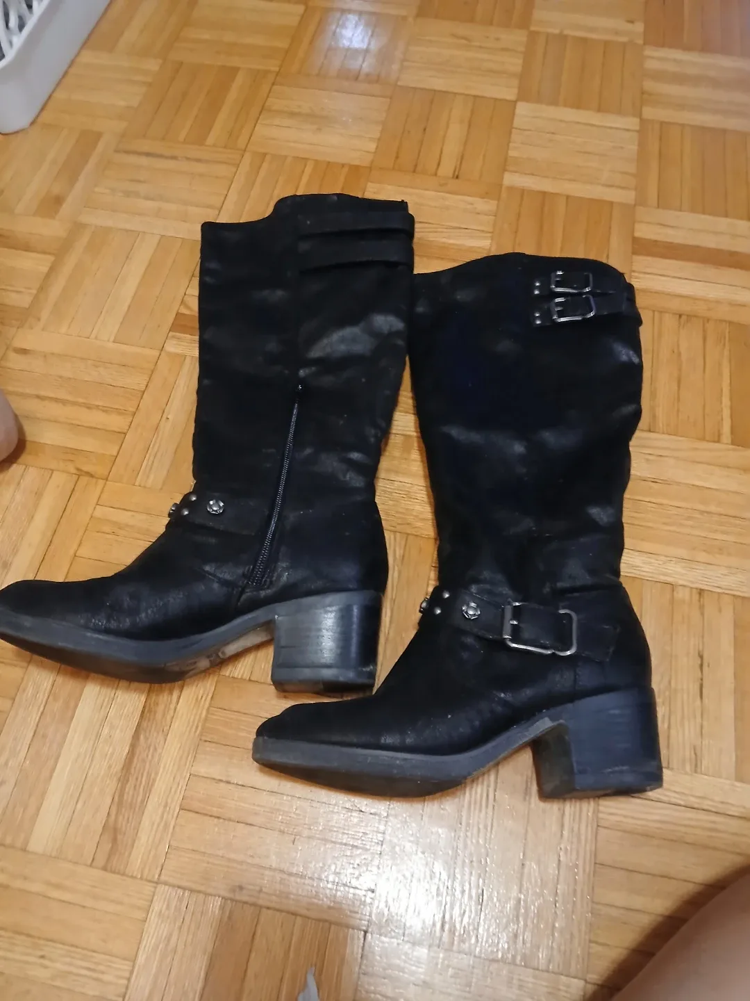Black Boots
