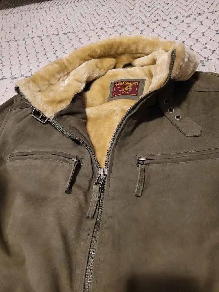 Green Snuff Leather Jacket image indicator(4)