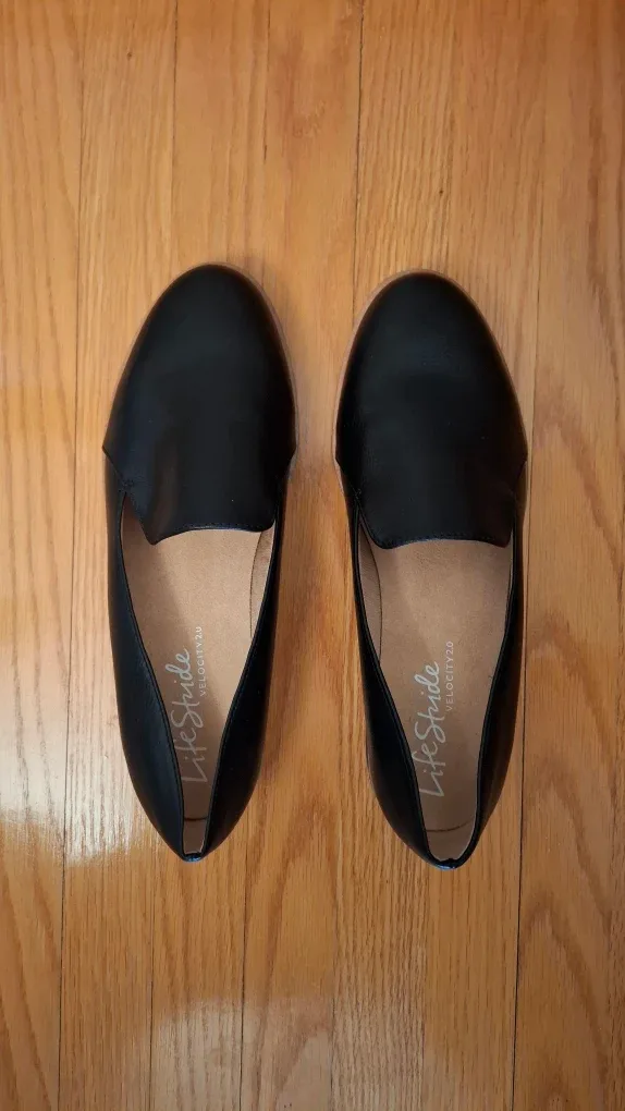 �🆕️ LifeStride Black Slip On Loafers image indicator(3)