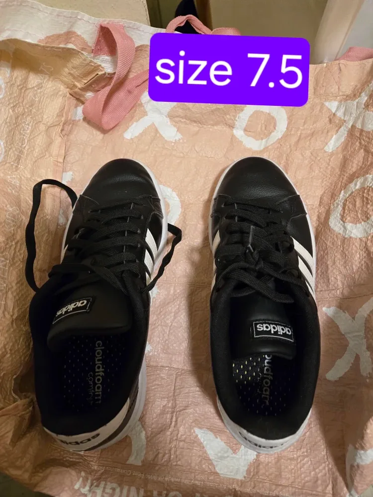 Adidas Grand Court Sneakers - Size 7.5 image indicator(3)