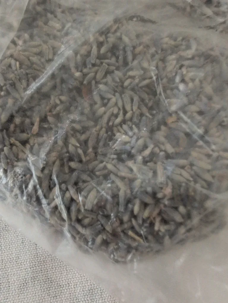 Small bag of Lavender from Bulk Barn image indicator(2)