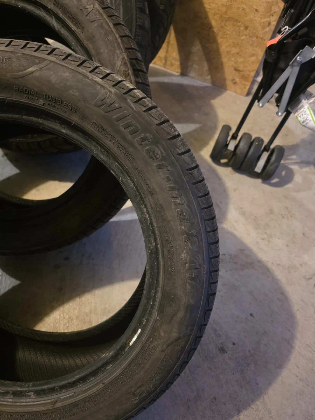 2X205/55R16 Winrun Winter-max winter  Tires only pair