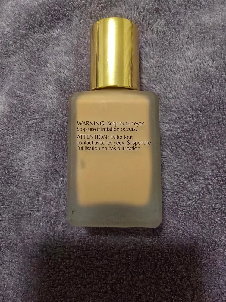 Estee Lauder Double Wear Foundation image indicator(2)