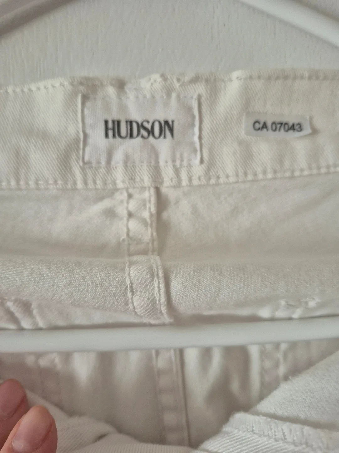 Hudson White Flare Jeans 25-26 image indicator(3)