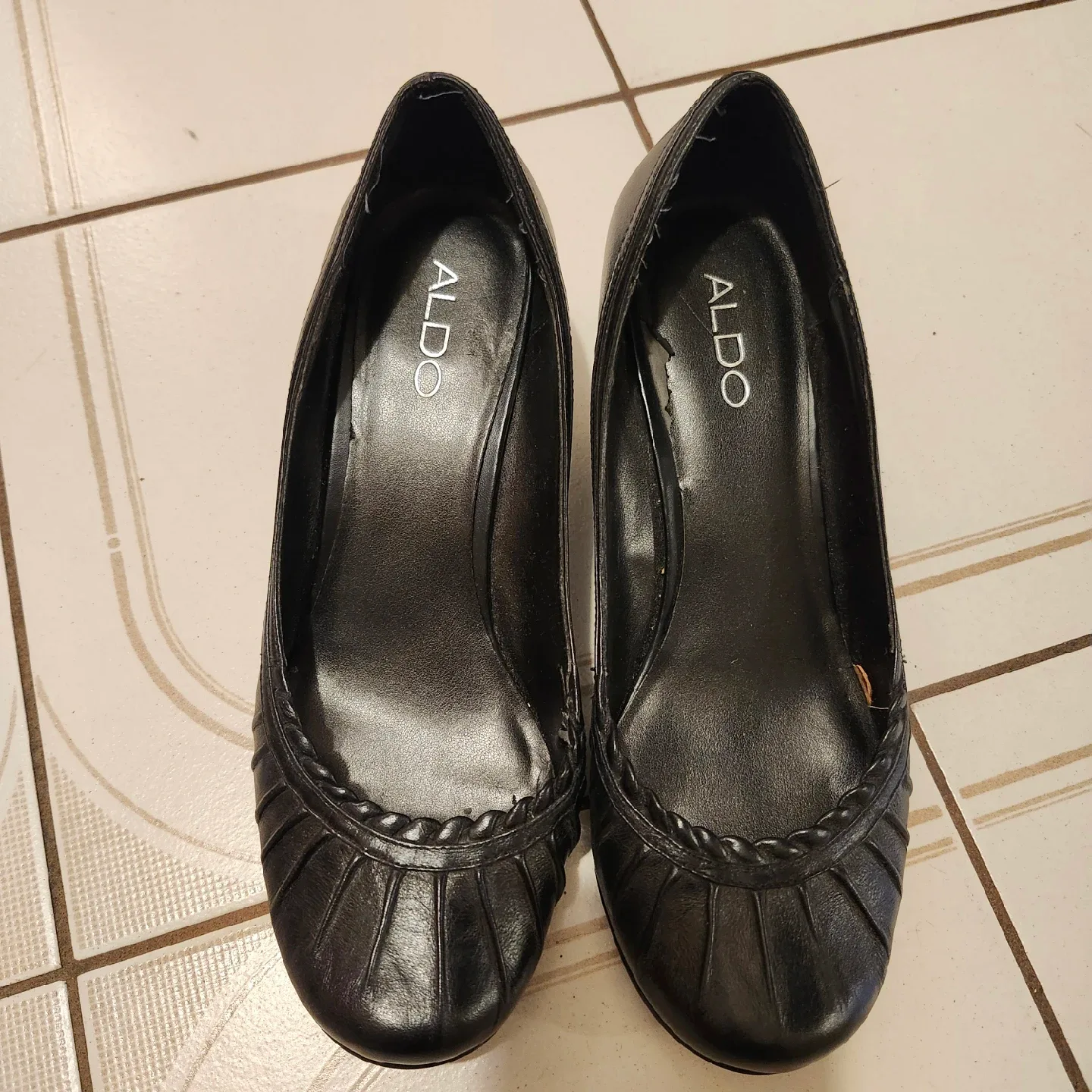 ALDO Black Wedge Heel Shoes-size 38 image indicator(2)