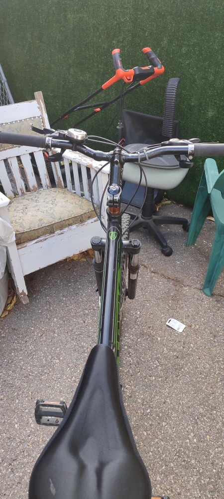 Trek 3500 Mountain Bike - Black & Green - photo 2