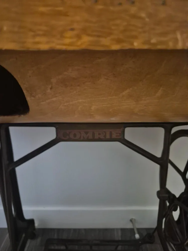 Antique 'Comrie' Treadle Sewing Machine image indicator(10)