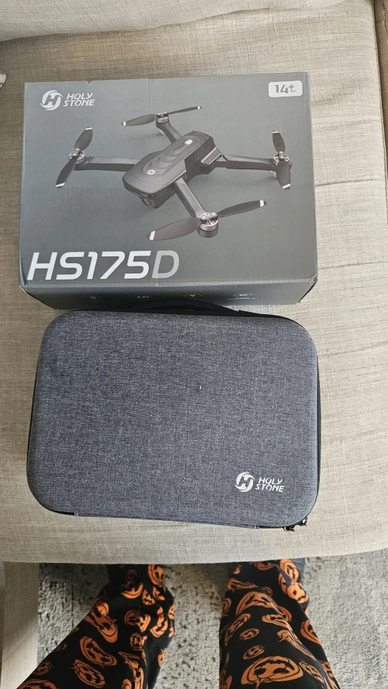 Holy Stone HS175D Drone w/ Case - photo 2