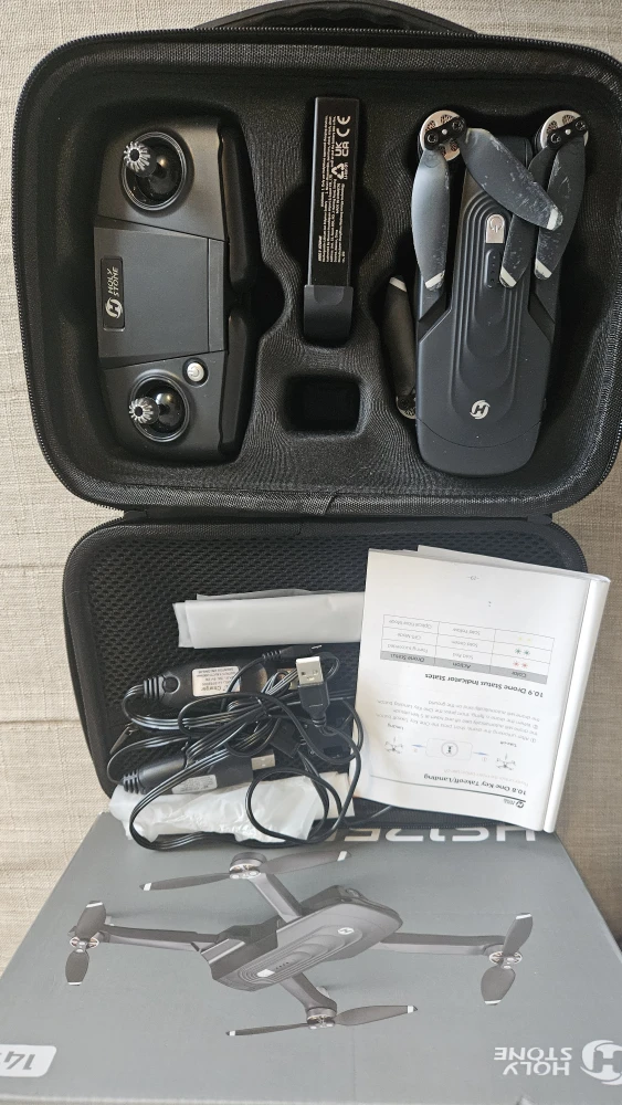 Holy Stone HS175D Drone w/ Case - photo 3