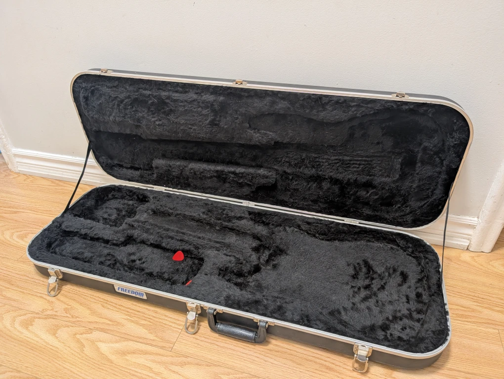 Ibanez Electric Guitar - photo 3