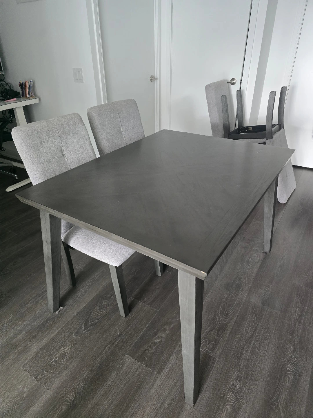 Dining Table with 4 Chairs - Grey