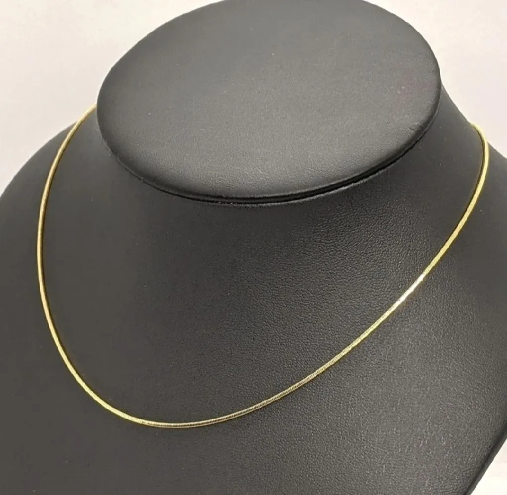 ✨️ Sleek Vintage 14k Gold Plated Snake Chain Necklace image indicator(3)