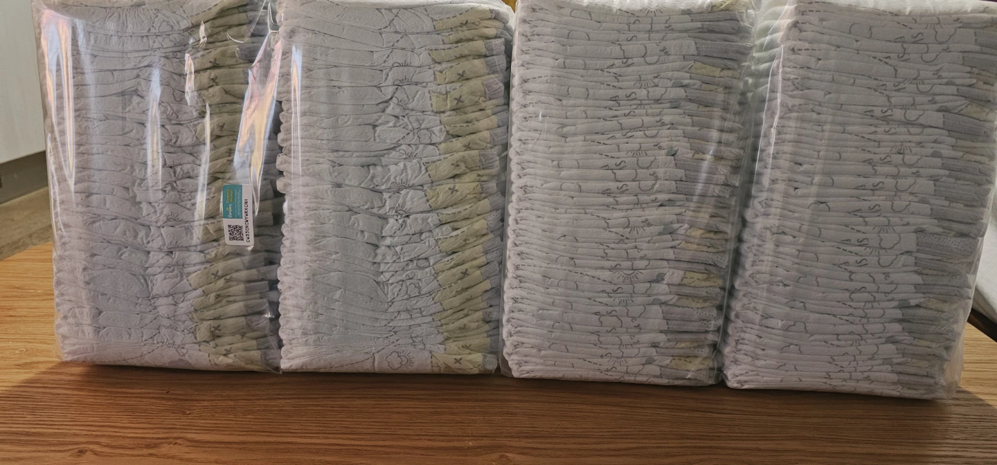 Pampers Swaddlers Size 1 Diapers - photo 4