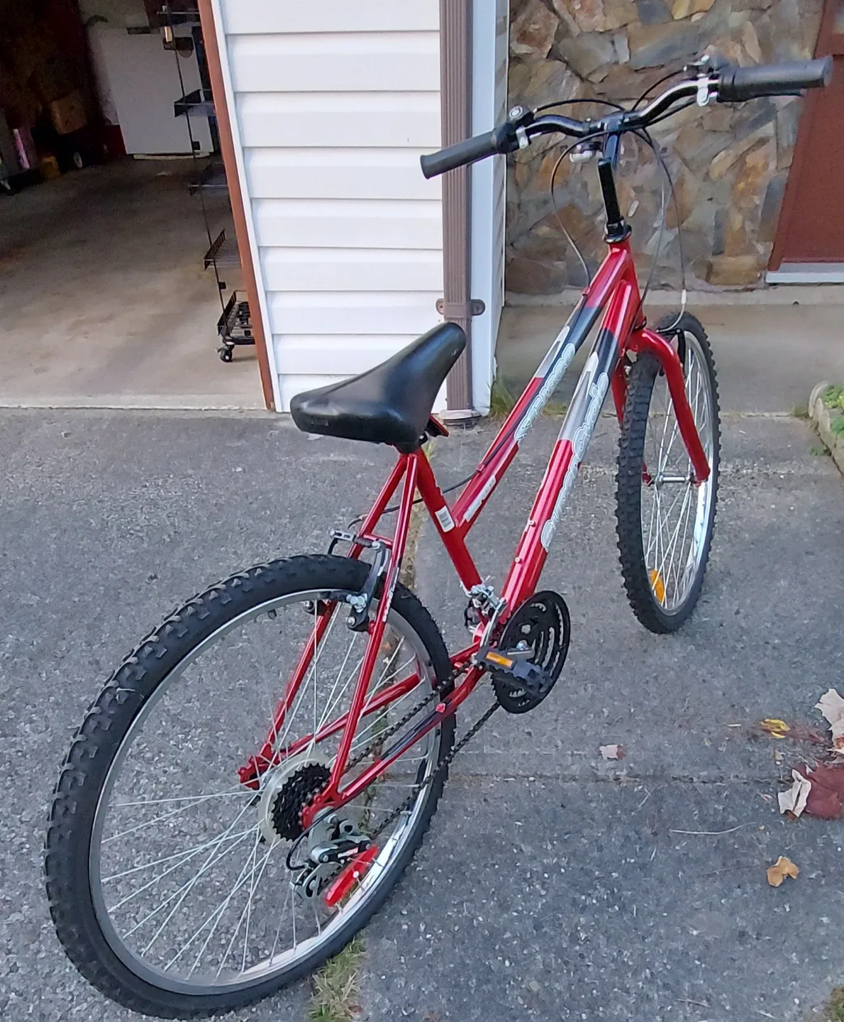 Supercycle Shimano Equipped Bike - Red image indicator(3)