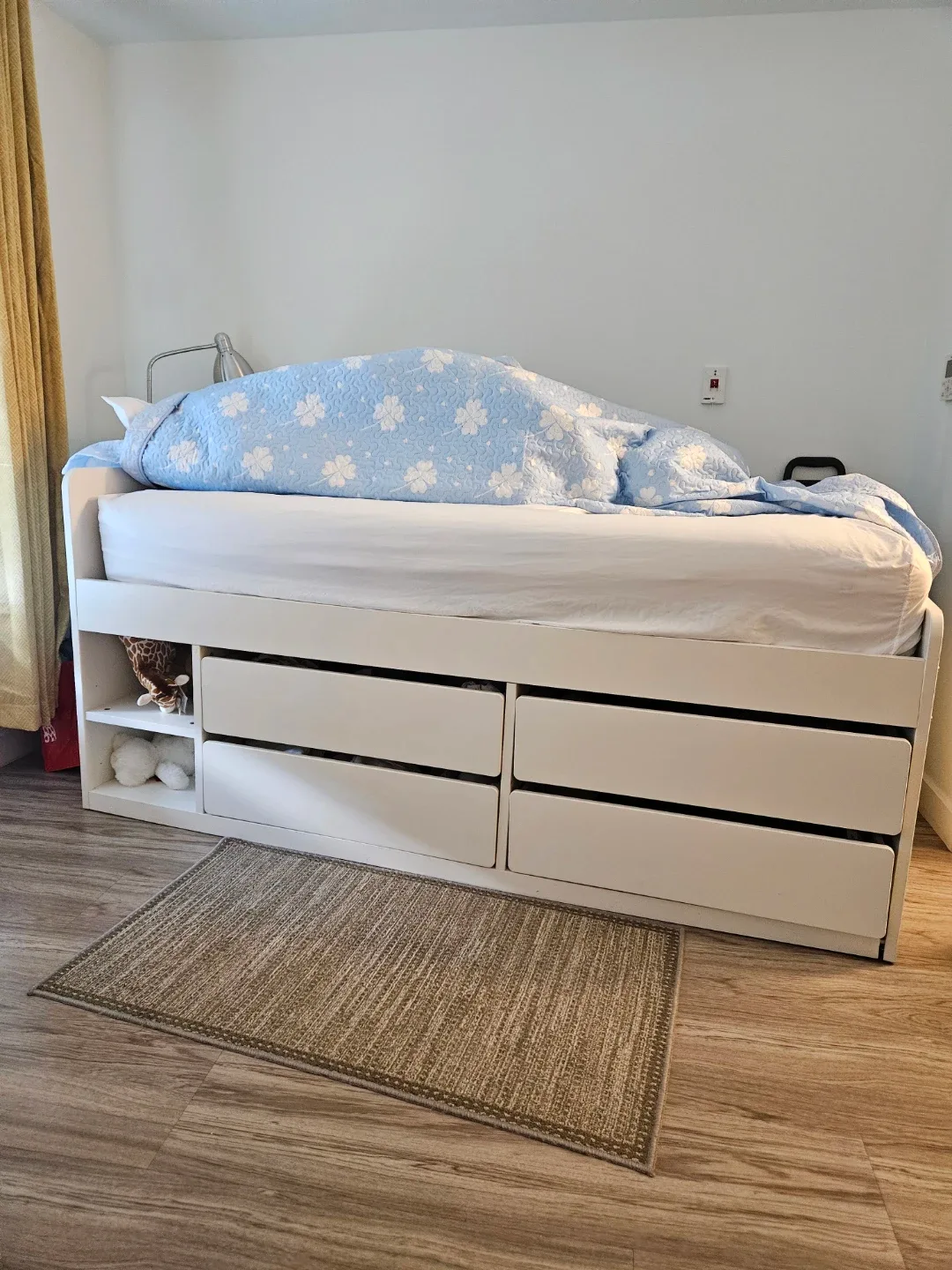 Ikea Daybed with Drawers image indicator(2)