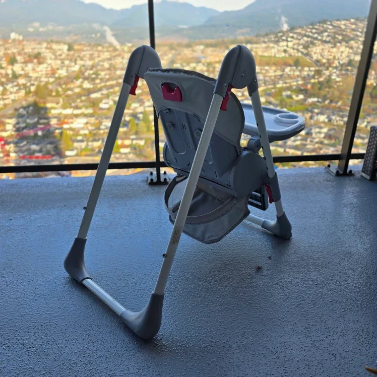 Foldable Baby High Chair image indicator(2)